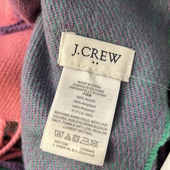 New J Crew Soft Multi Color Fringed Scarf - Picture 4 of 4